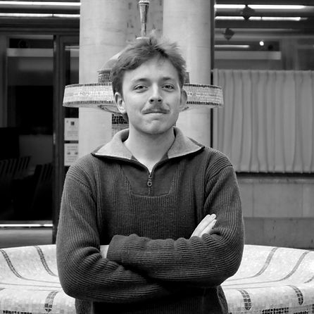 Website Picture Merijn_edited.jpg