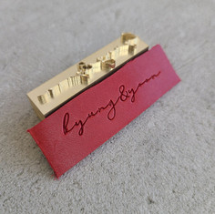 Hot stamping on the leather