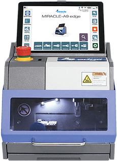 Key cutting machine