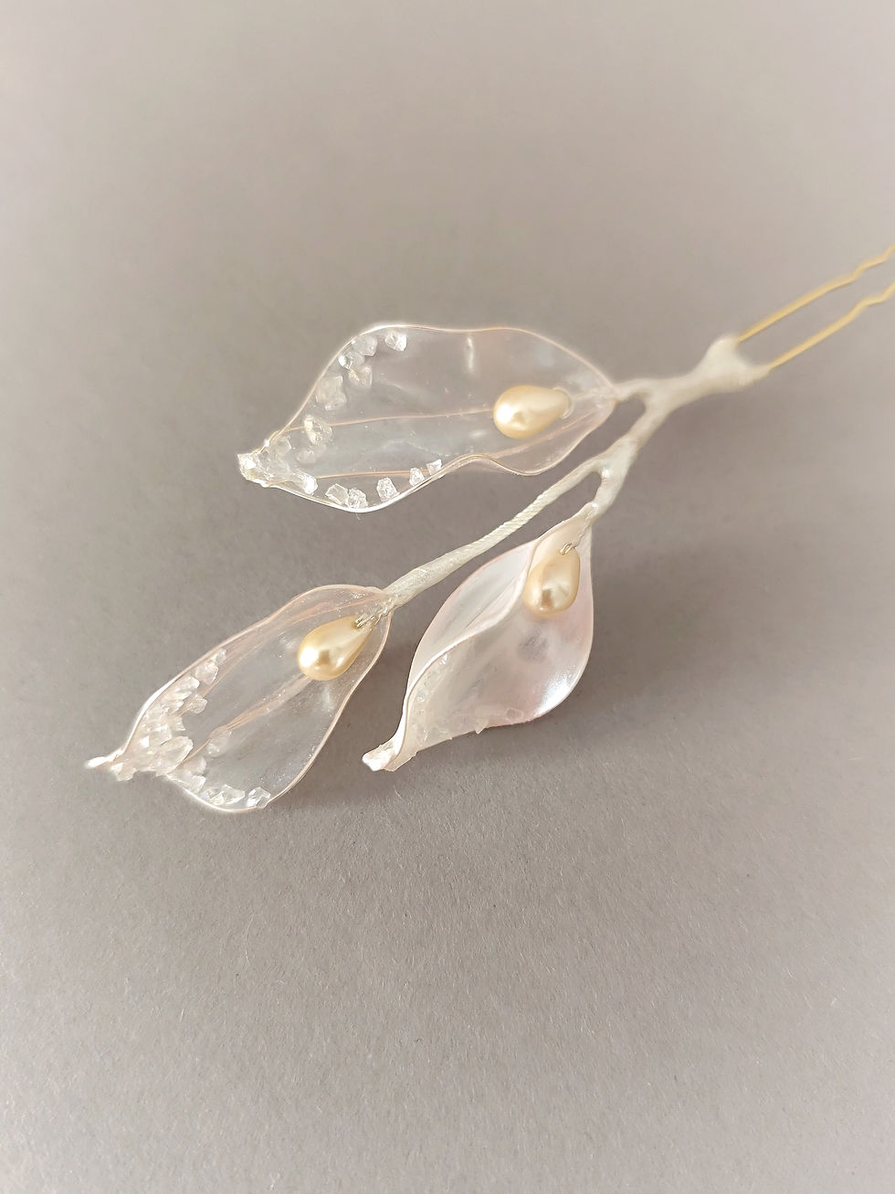 Miniature : Epingle de coiffure mariage avec les fleurs de calla blanc faites à la main