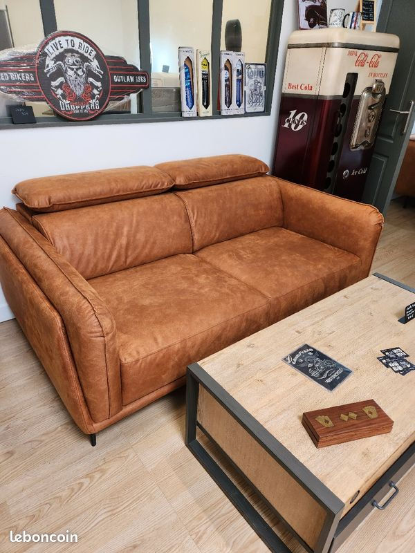 Miniature : Canapé 3 Places en Cuir avec Têtières Réglables