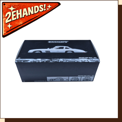 Alt-tekst  Minichamps Mercedes-Benz 300 SL uit 1954 in zilver met rood interieur, schaal 1:18, artikelnummer 180 039000.