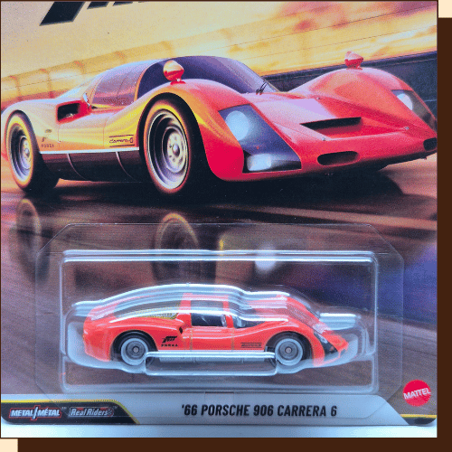 Hot Wheels Premium '66 Porsche 906 Carrera 6 in oranje - detail van model en kaart