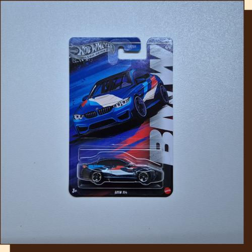 Thumbnail: Hot Wheels BMW auto op blauwe achtergrond, met 'BMW' tekst. Collectible item.