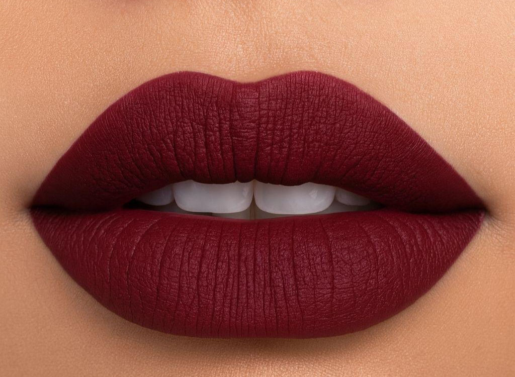 Velvet Glow Matte Liquid Lipstick — Jolia
