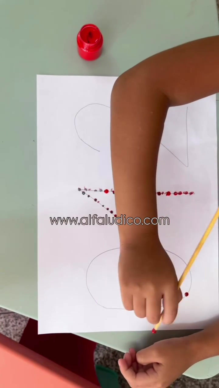 Miniatura: Sequência de Atividades: Exercitando a Motricidade Fina