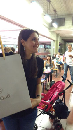 agos y sus regalos