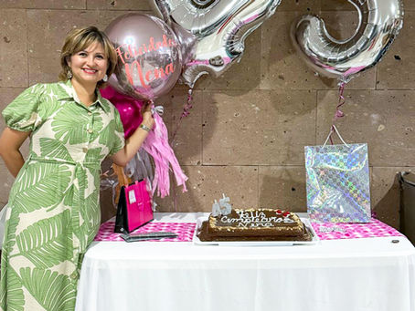 Mary Carmen Levet de Martínez