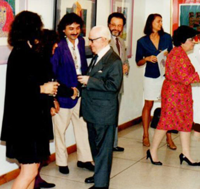 56-Exposición en la Alianza Francesa de la Catellana en Caracas, están presentes en la inauguración Eliane Jaguelin directora de.jpg