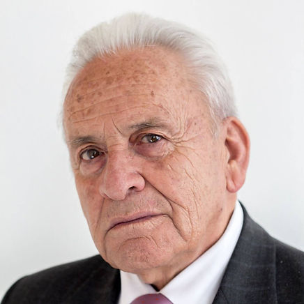 Julio Pazos Barrera.jpg