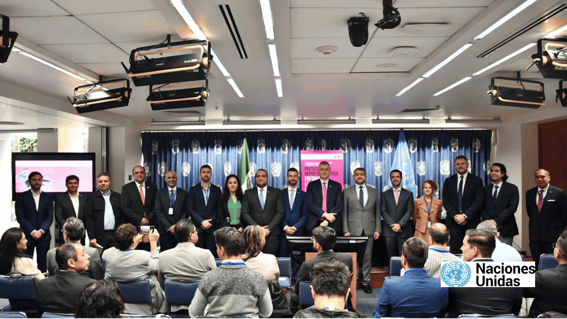 Carlos Fierro Rojas_UNESCO_COMEXEF.gif