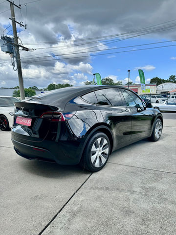 TESLA Model Y - Gtechniq Crystal Serum Ultra and Rayno S9 window film package
