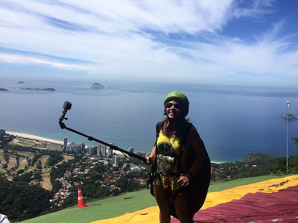 viaje com pouco - parapente no rio de janeiro