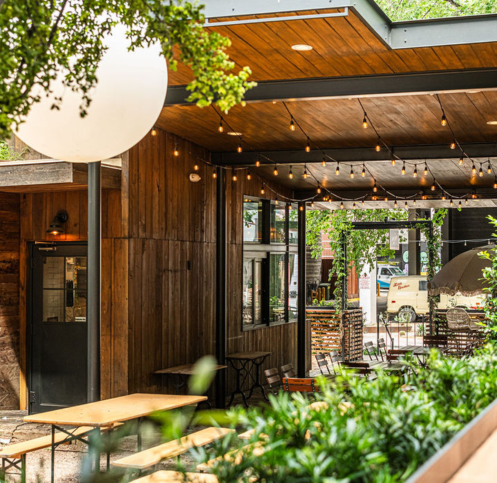 Bar Fino Outdoor Patio
