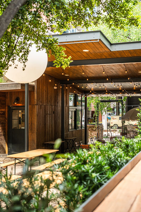 Bar Fino Outdoors