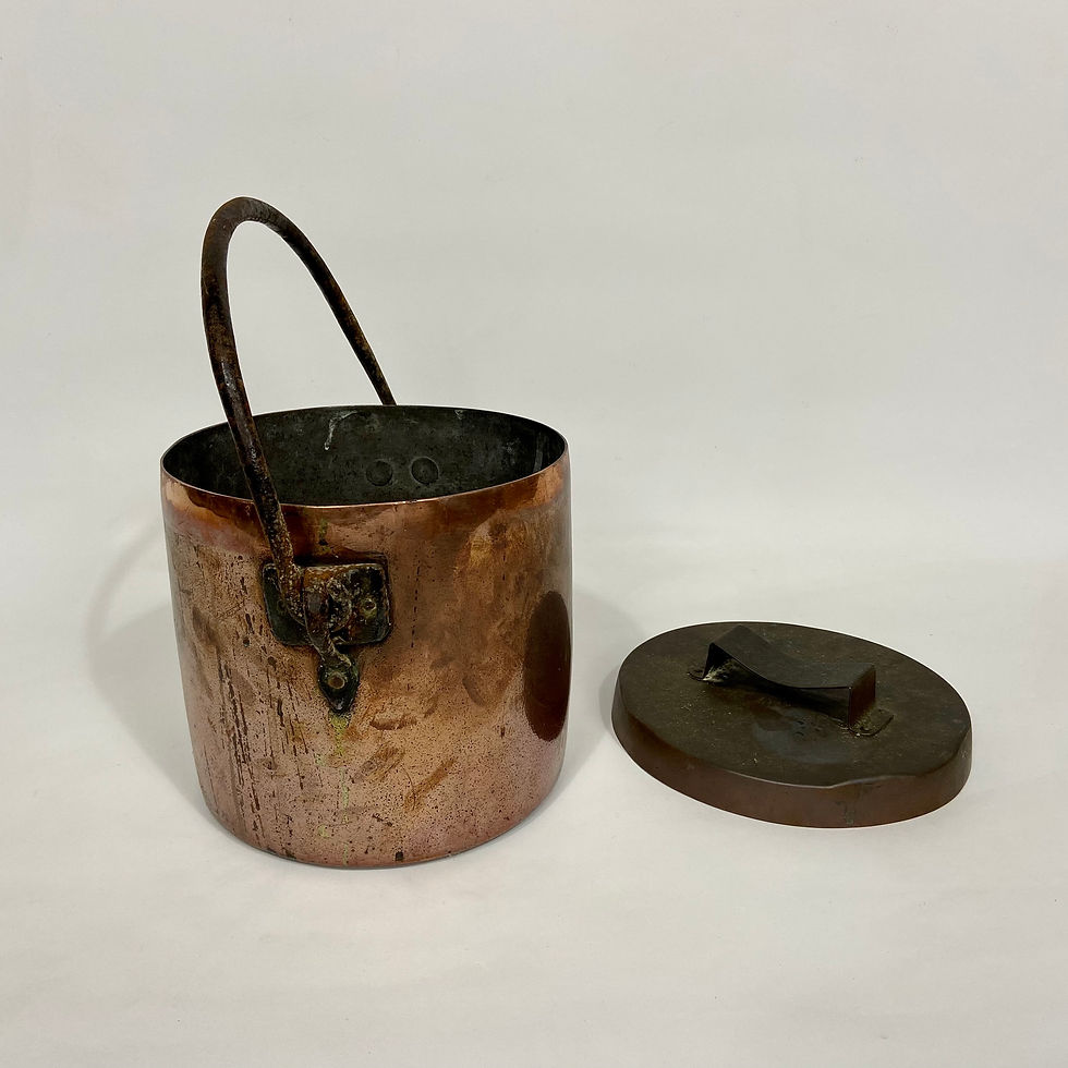 Thumbnail: Eighteenth Century Copper Kettle