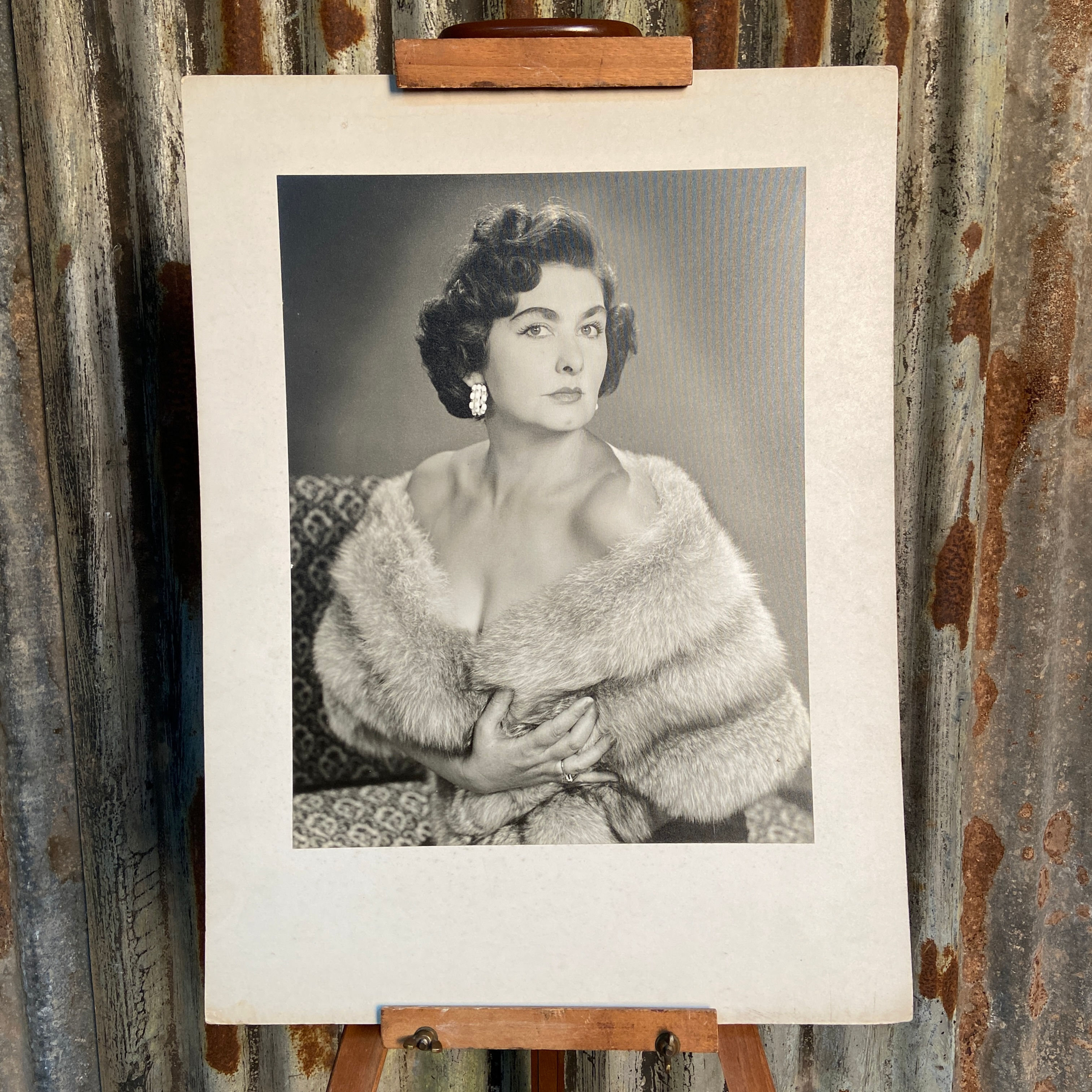 1940s Studio Portrait - By Alfred Crossberg / Kreutzberger