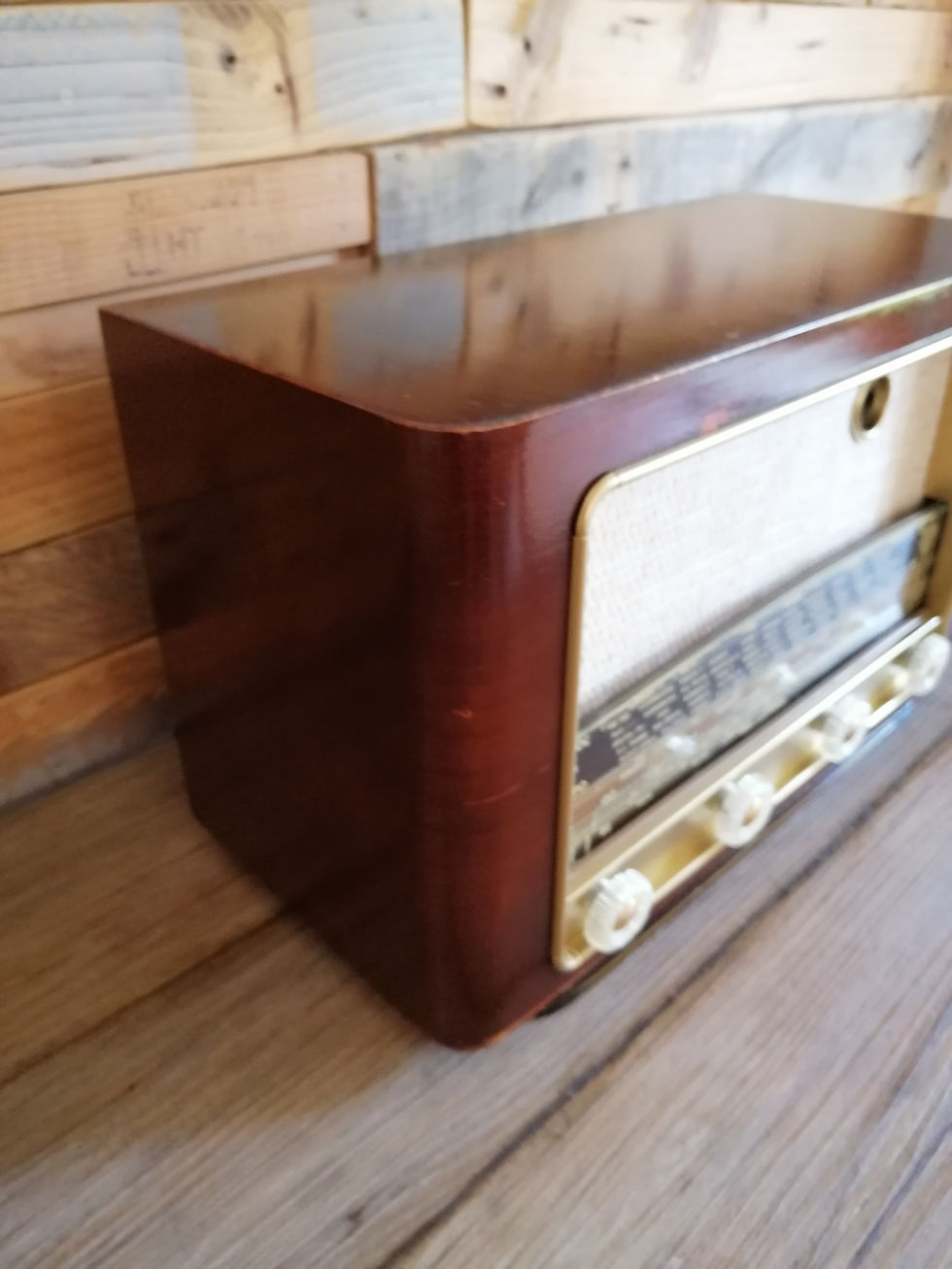 Miniature : Radio marque CLARVILLE de 1954: Poste radio vintage Bluetooth