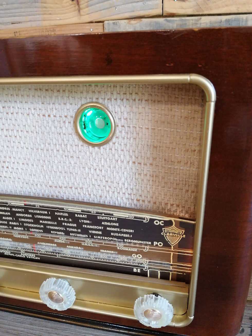 Miniature : Radio marque CLARVILLE de 1954: Poste radio vintage Bluetooth