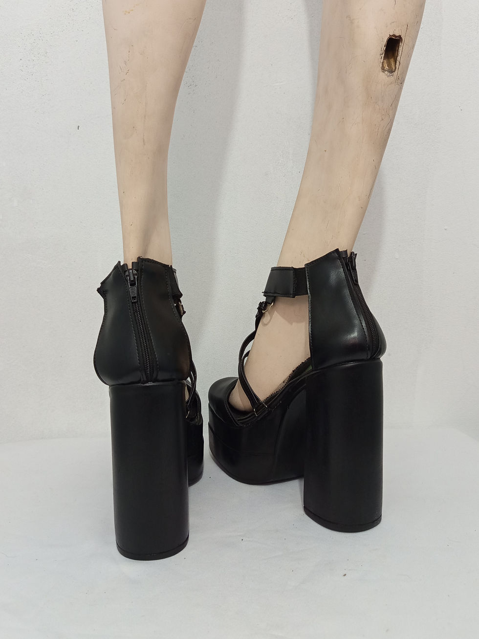 Miniatura: ZAPATOS PENTAGRAMA BRATZ P110