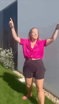 Gif met Anna Christina Loots