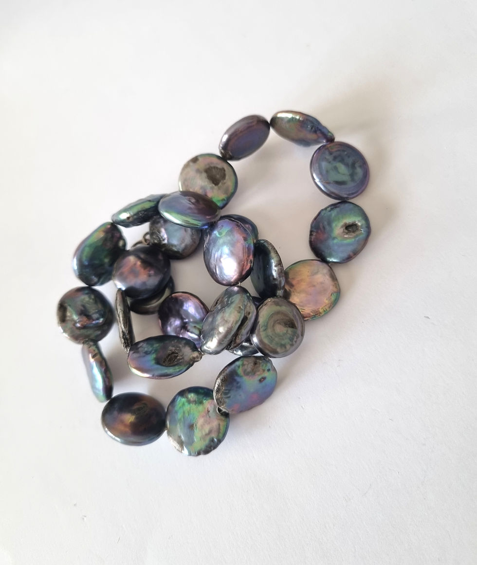 Thumbnail: Coin Pearl Necklace