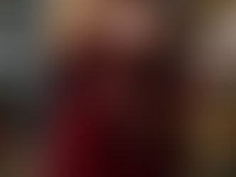 Christmas gift ideas?
FIVE Fashion, FOUR beauty ideas in ONE place