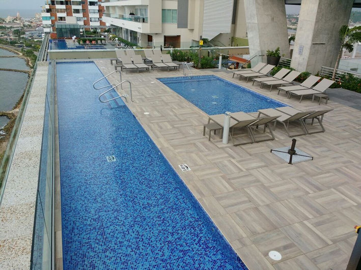 piscina, piscinas, hotel, equipos de piscinas, construccion piscinas