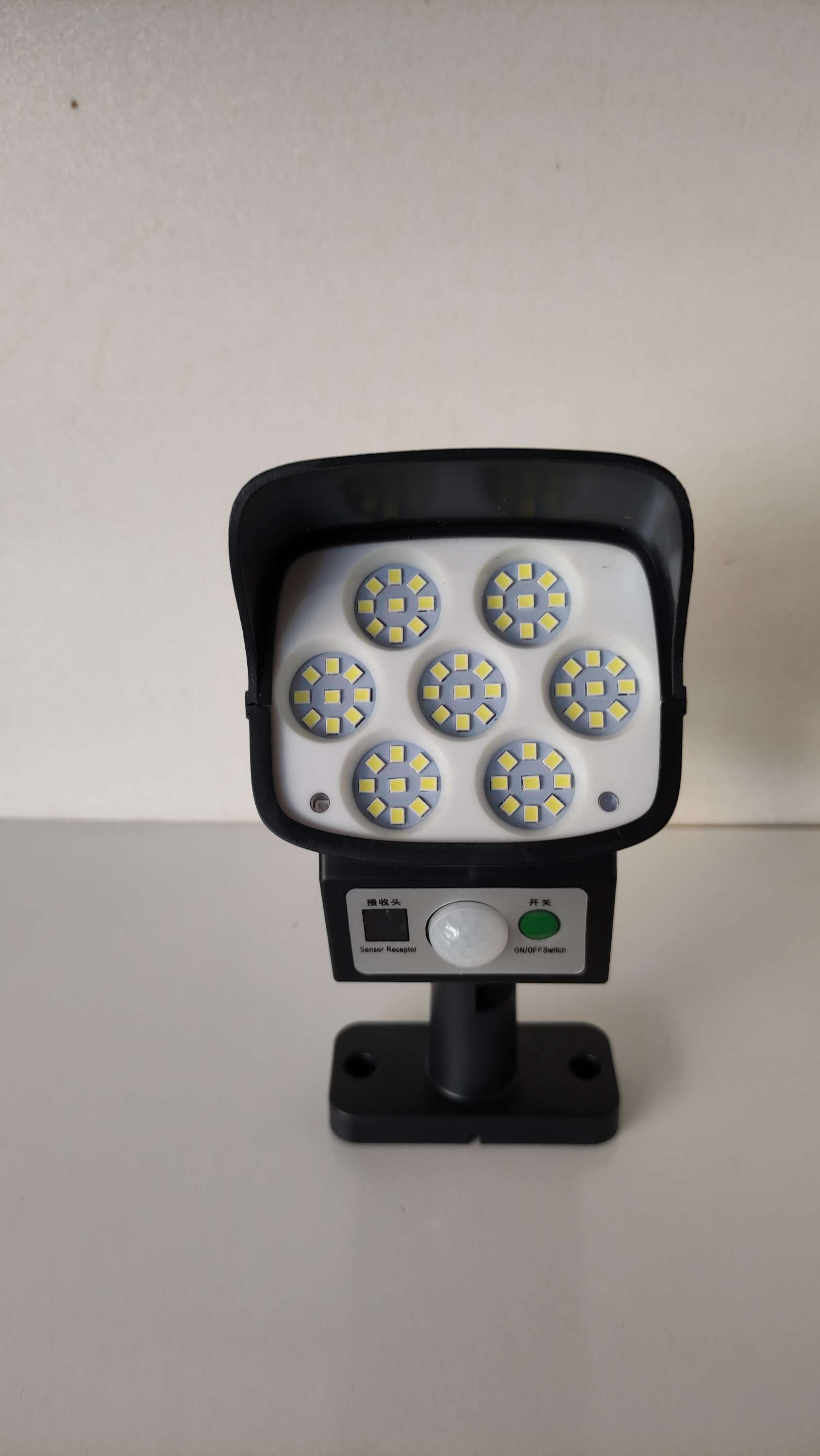 Solar Sahte Kamera Görünümlü Lamba