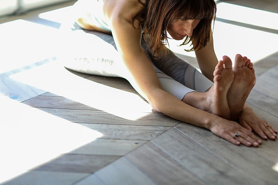 MarizaYoga-21.jpg