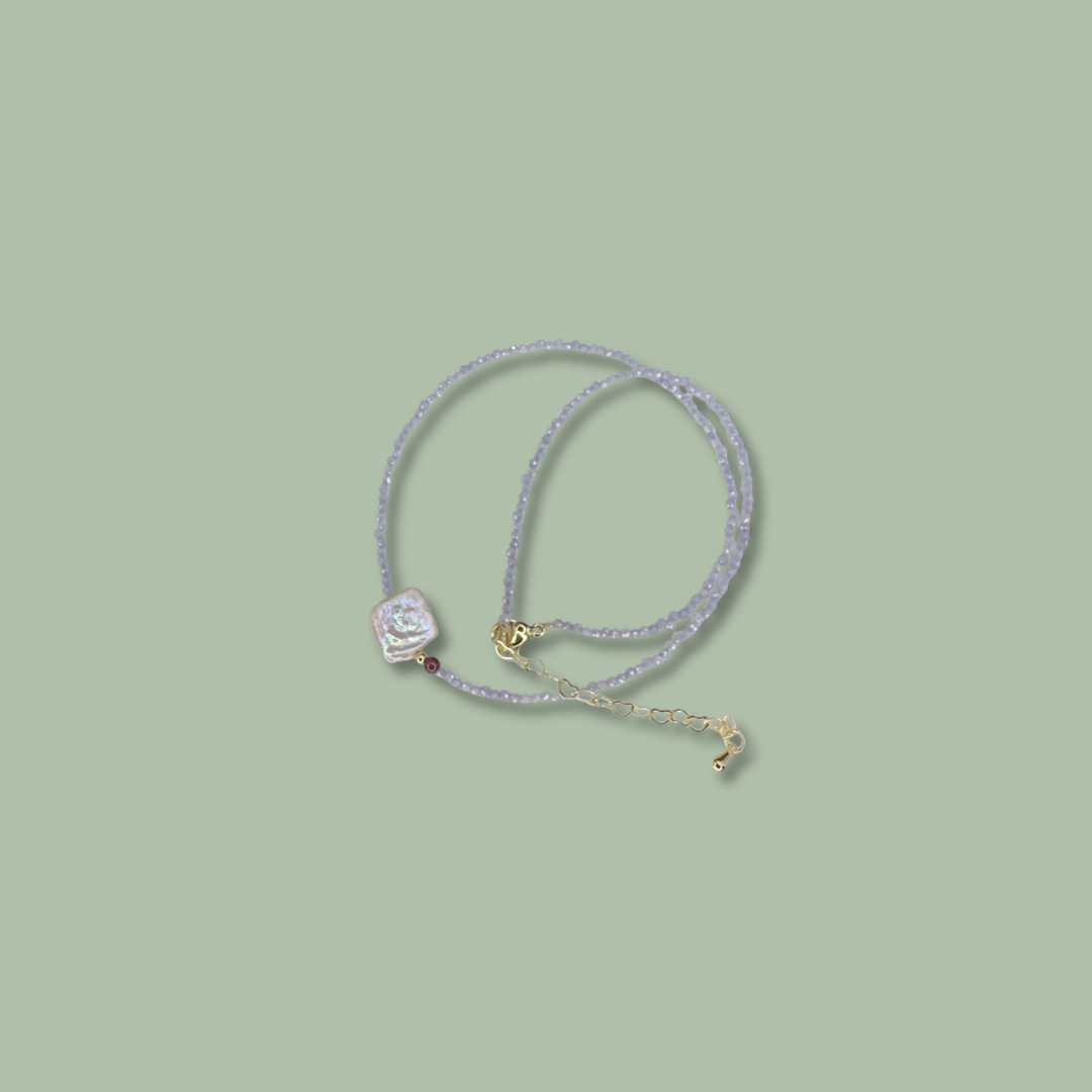 ყელსაბამი მარგალიტის თვლით