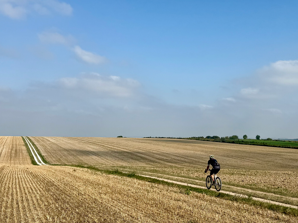 Droge Champagne gravelbike bikepacker krijt