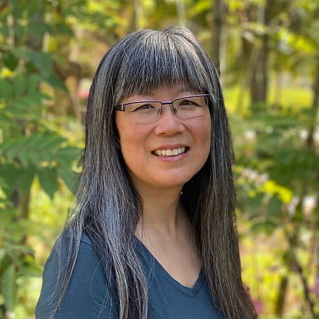 Knox Headshot - Liggy Chien_edited.jpg