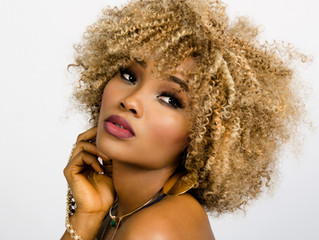 Simple Fall Hairstyles for the On-the-Go Woman