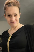 Amanda Profile.jpg