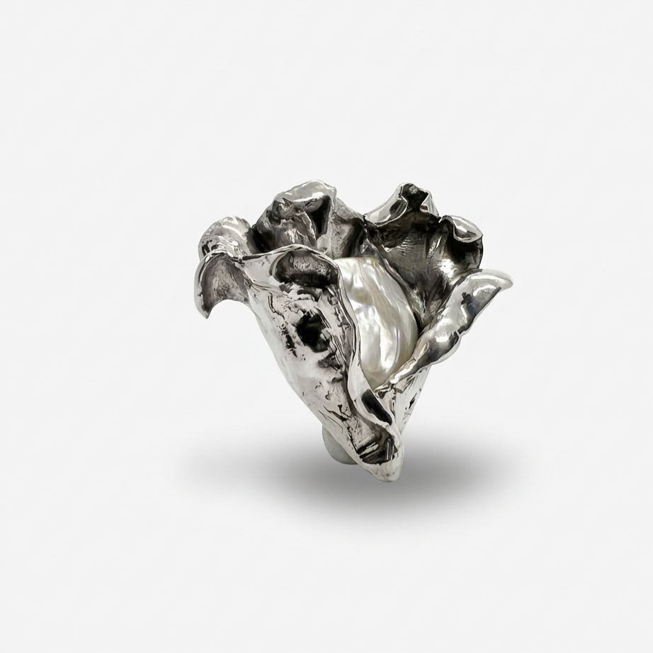 Miniatura: the re-birth pin & pendant.
