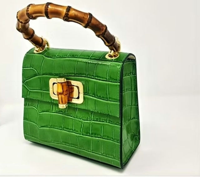 Cute Mini Bag in Emerald green Cocco Leather by Vivien Lauren
