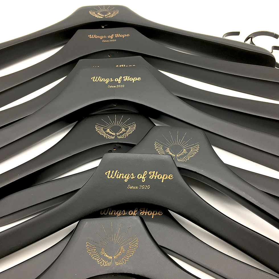 縮圖：Wings of Hope 衣架