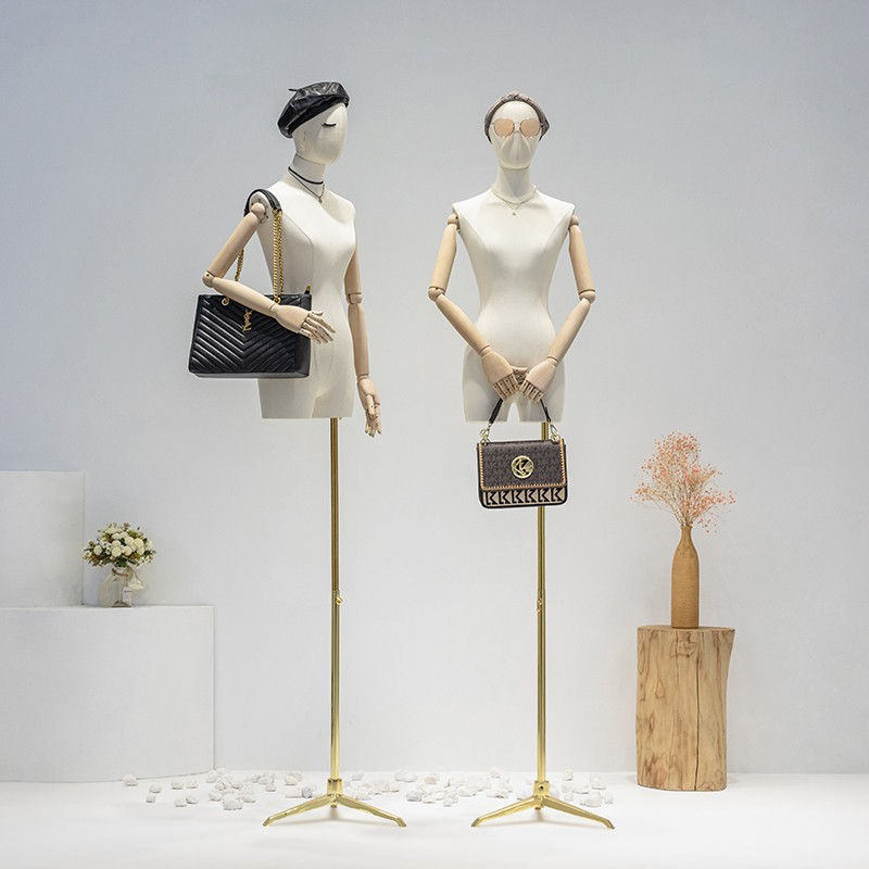 MCB-20 韓版小胸鎖骨女模