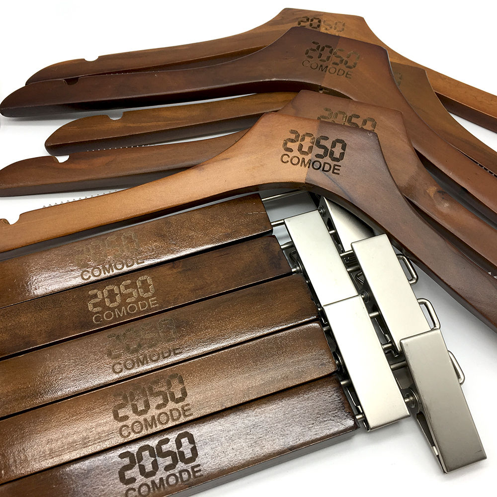 2050 COMODE 客製衣架