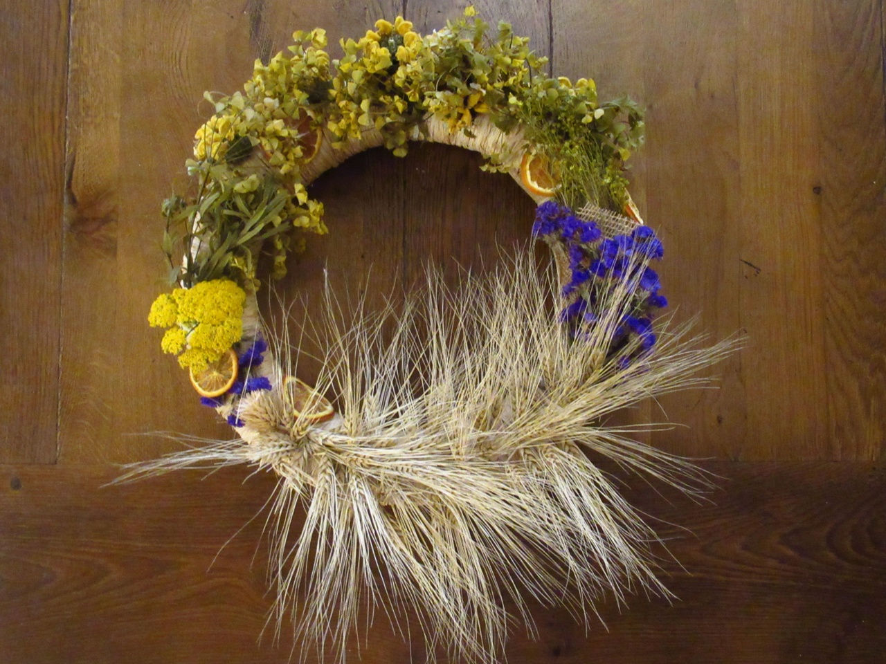 Couronne "Blé/Euphorbe/Statice/Achillée"