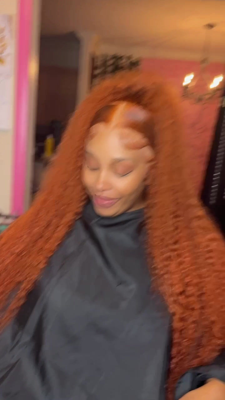 Thumbnail: Luxe Color Frontal Wig