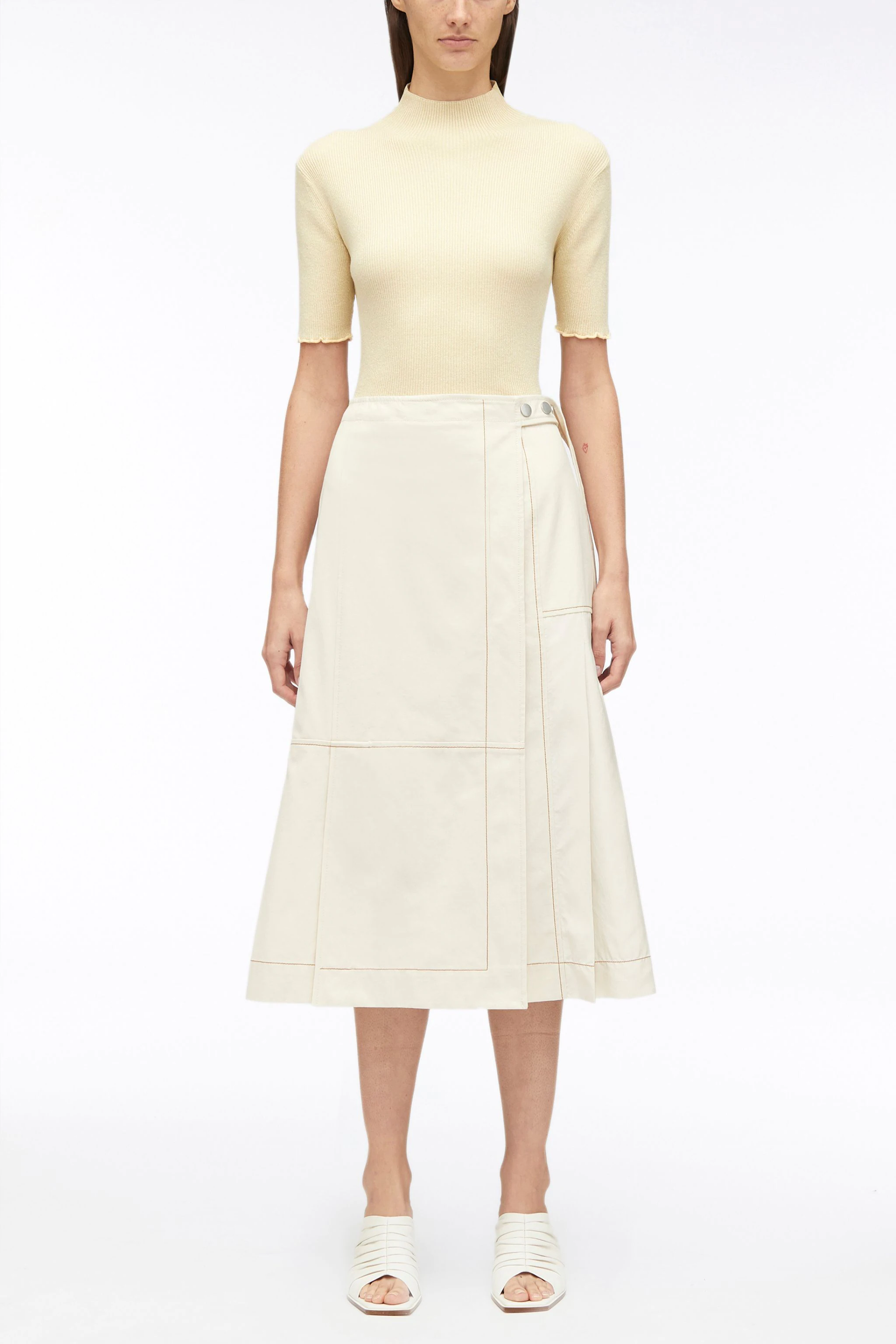 midi pleated skirt in cream