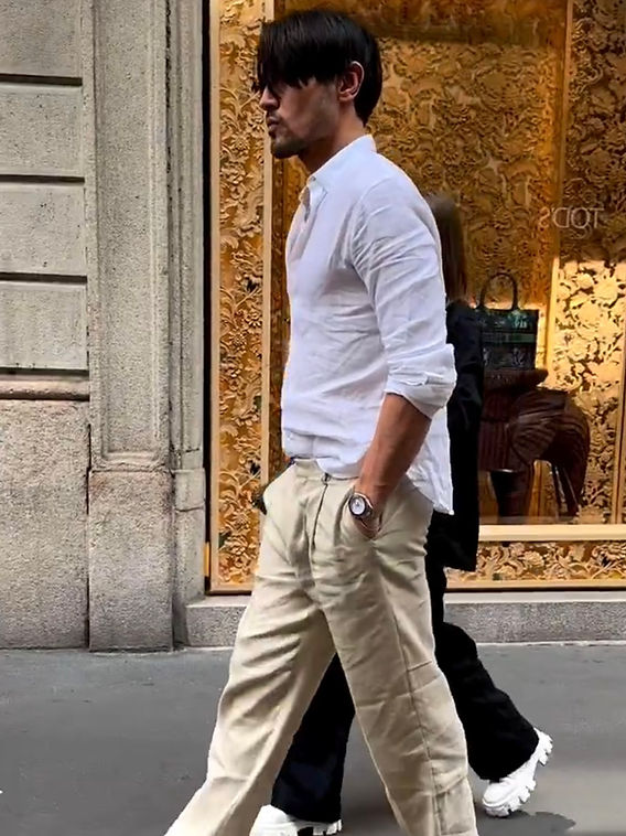 A Guide: 5 Essential Items to Dress Like European Men