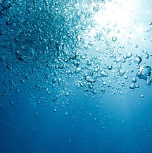 水