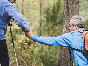 How to Reach Out to Local Seniors Living Alone