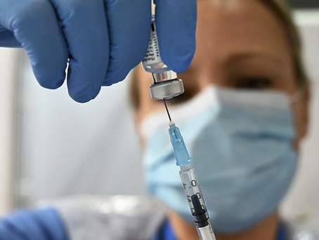 Temas Peligrosos respecto las Vacunas del COVID-19, que la FDA y Farmaceuticas aceptan oficialmente