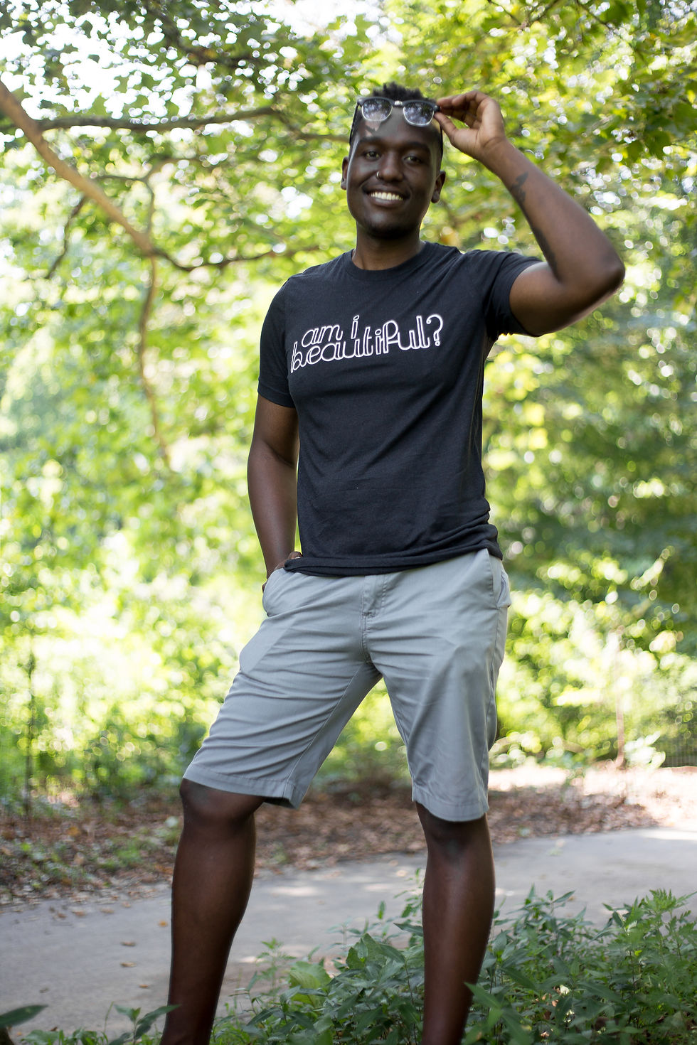 Thumbnail: Am I Beautiful? (Tshirt)