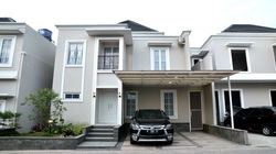 Rumah dijual hanya 5 menit ke TOL, LRT &