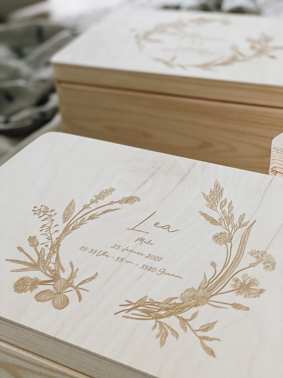 Miniaturbild: Holzkiste Floral
